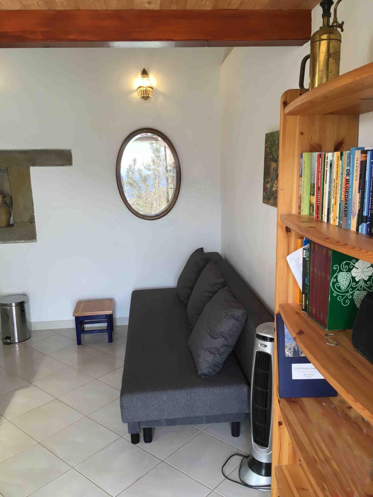 Contrada Carmine Bed & Breakfast Reitano  Exterior photo